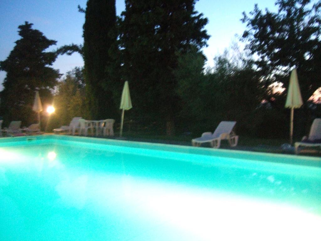 Agriturismo Relais Poggio Primo Borro Exteriér fotografie